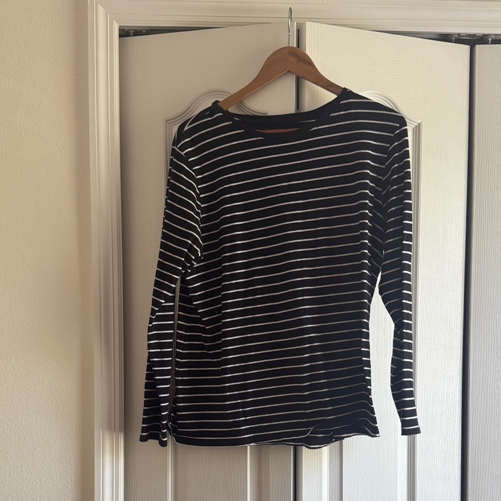 Primark Black and White Long Sleeve Crew